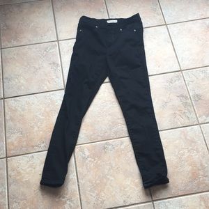 Gap high rise women’s skinny black jeans 29R/8